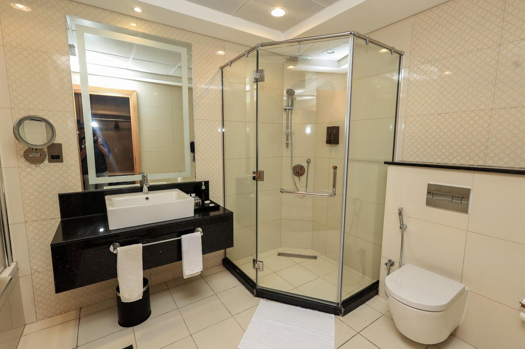 Best Western Premier M Four Hotel Dubai Eksteriør billede